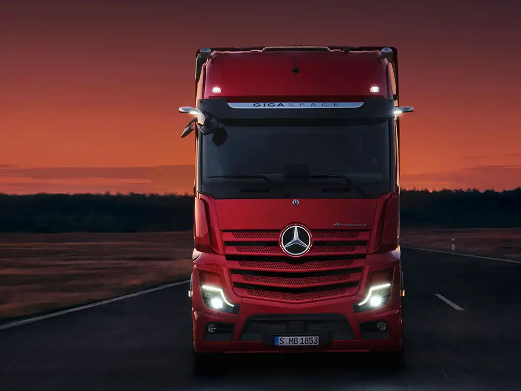 Mercedes De Willermin - Actros vue face