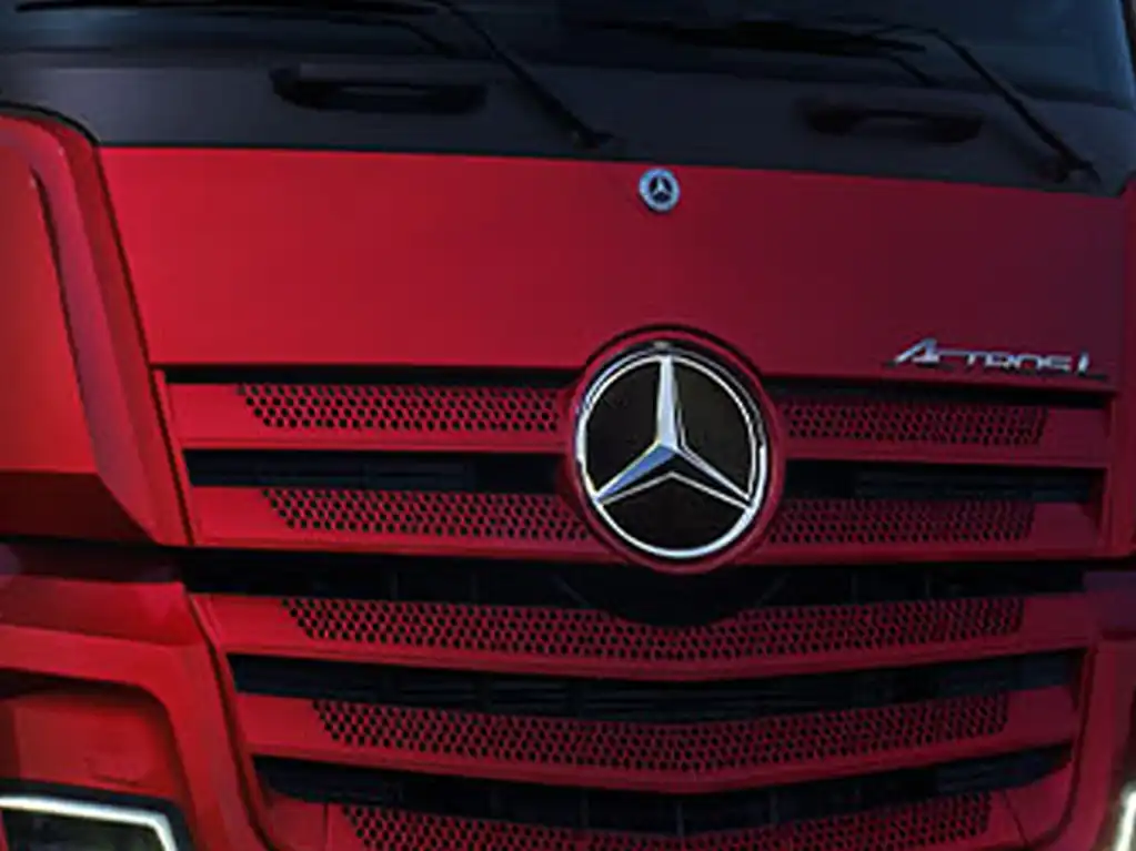 Mercedes De Willermin - Actros zoom avant