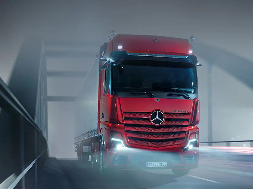 Mercedes De Willermin - Actros L vue face