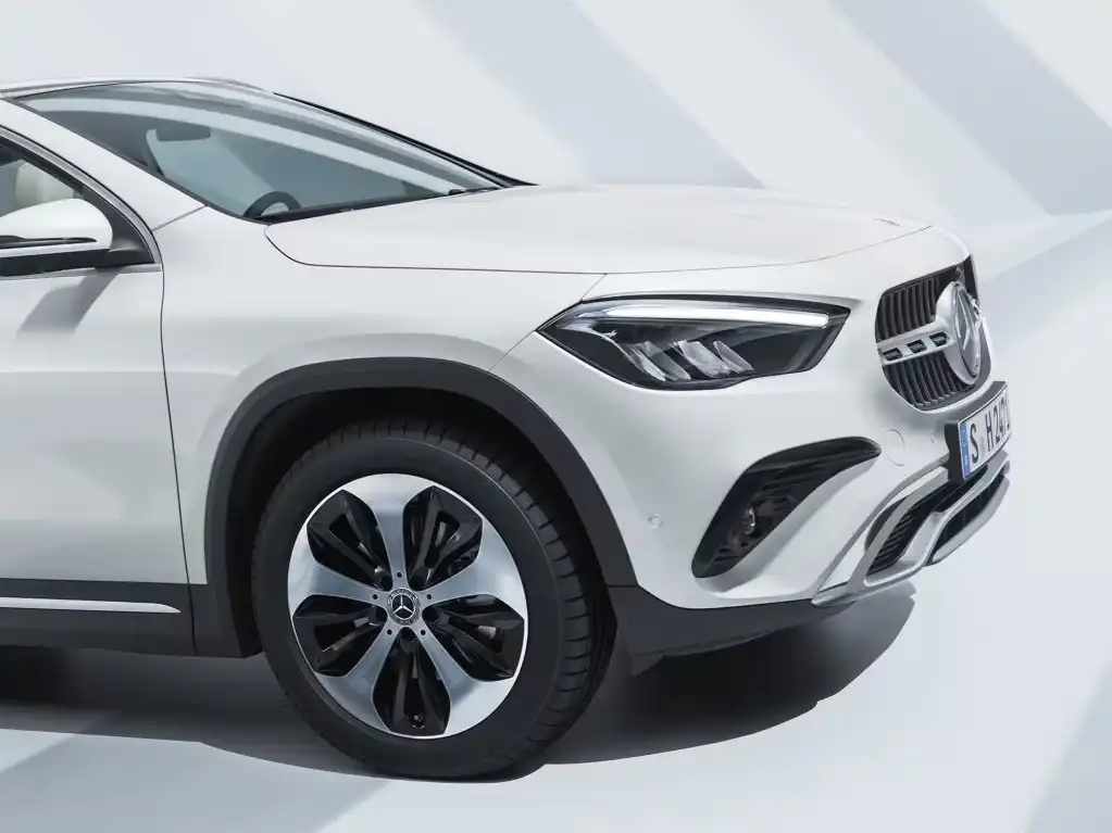 Mercedes De Willermin - GLA vue