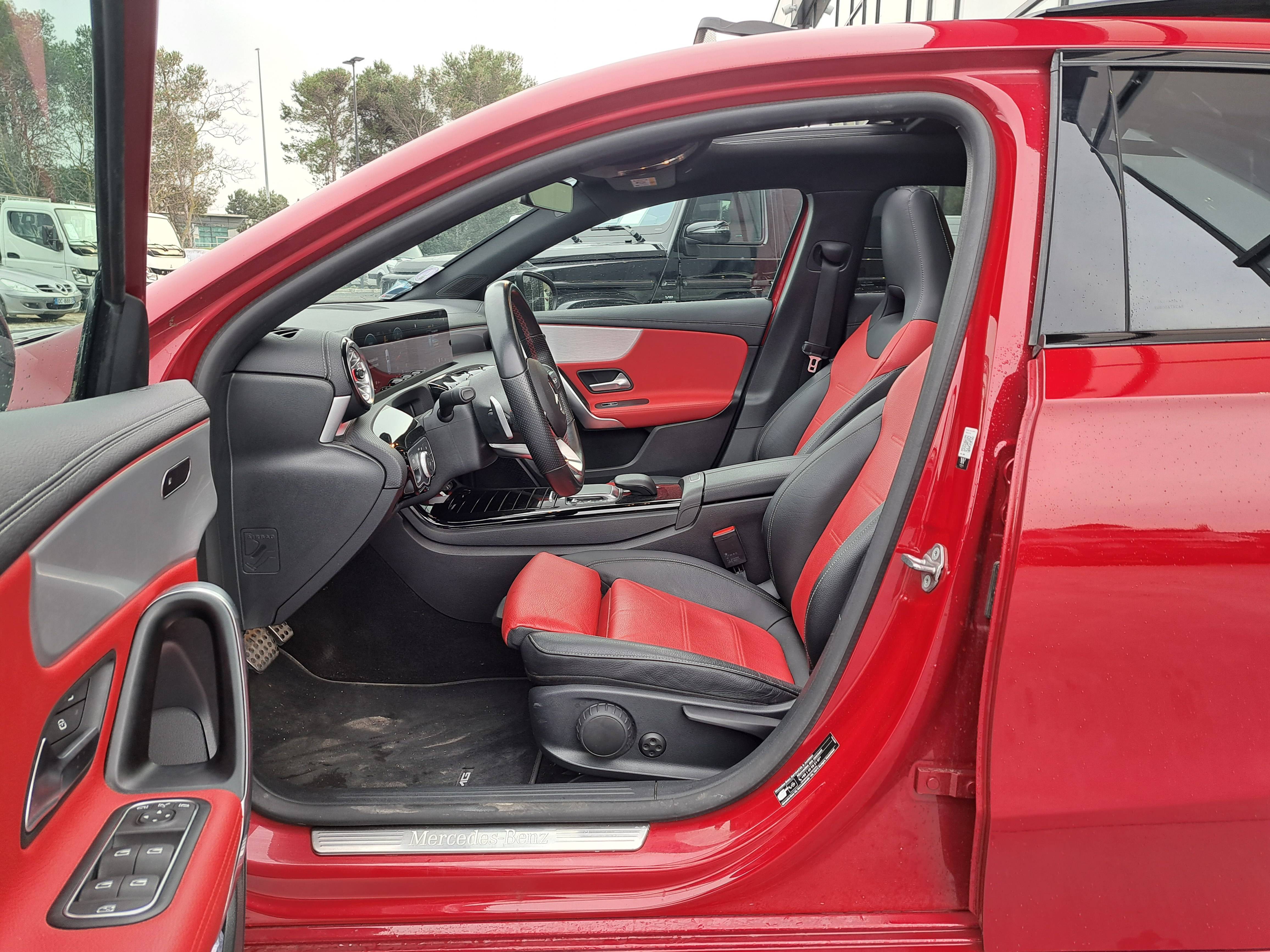Image MERCEDES CLASSE A Classe A 200 7G-DCT