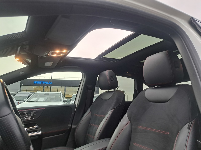 Image Mercedes-Benz CLASSE B 200 d AMG Line Edition   200 d AMG Line Edition