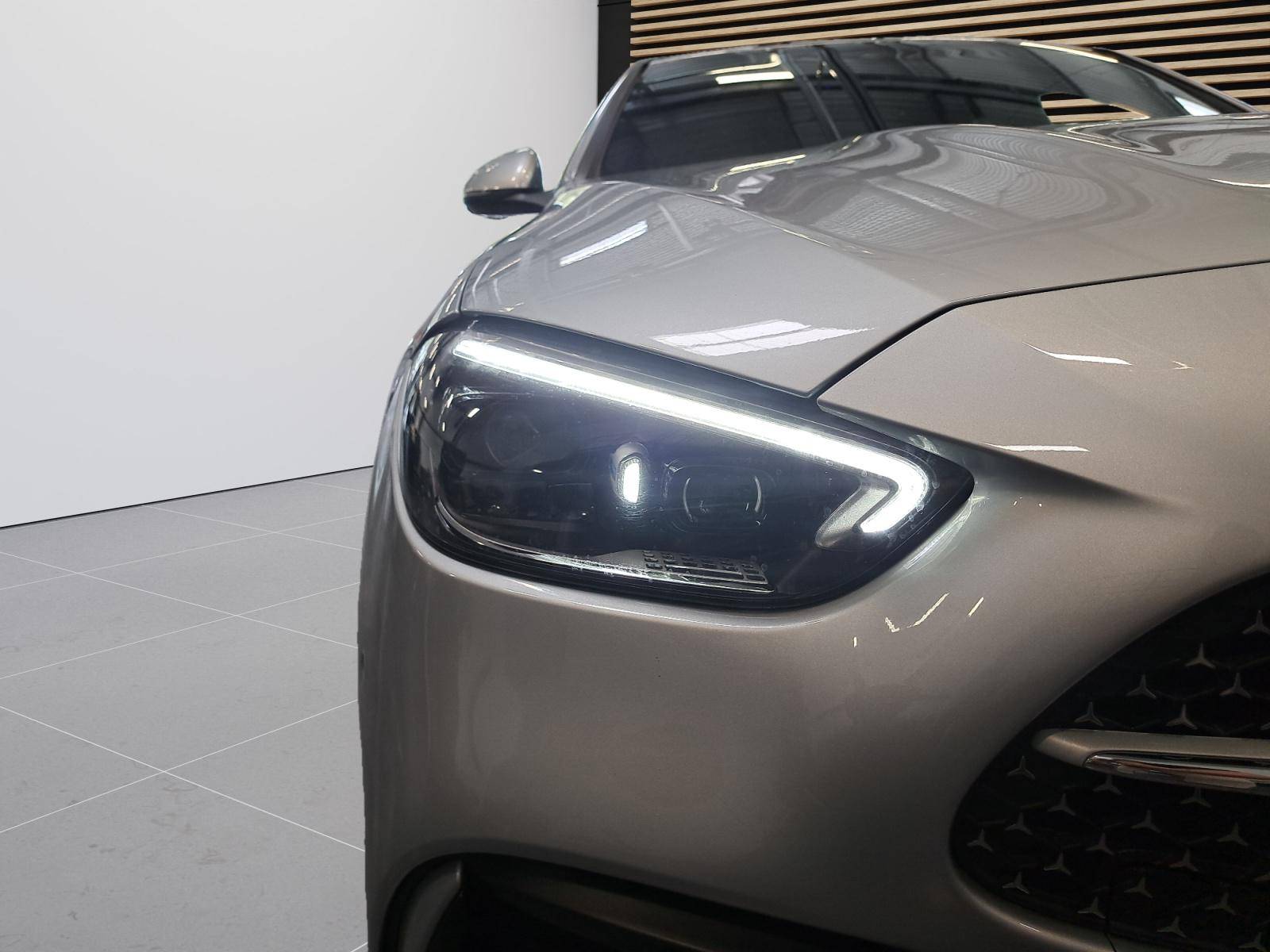 Image Mercedes-Benz CLASSE C BERLINE Classe C 300 e Hybrid EQ Berline AMG Line  Classe C 300 d e Hybrid EQ Berline AMG Line Classe C 300 e Hybrid EQ Berline AMG Line