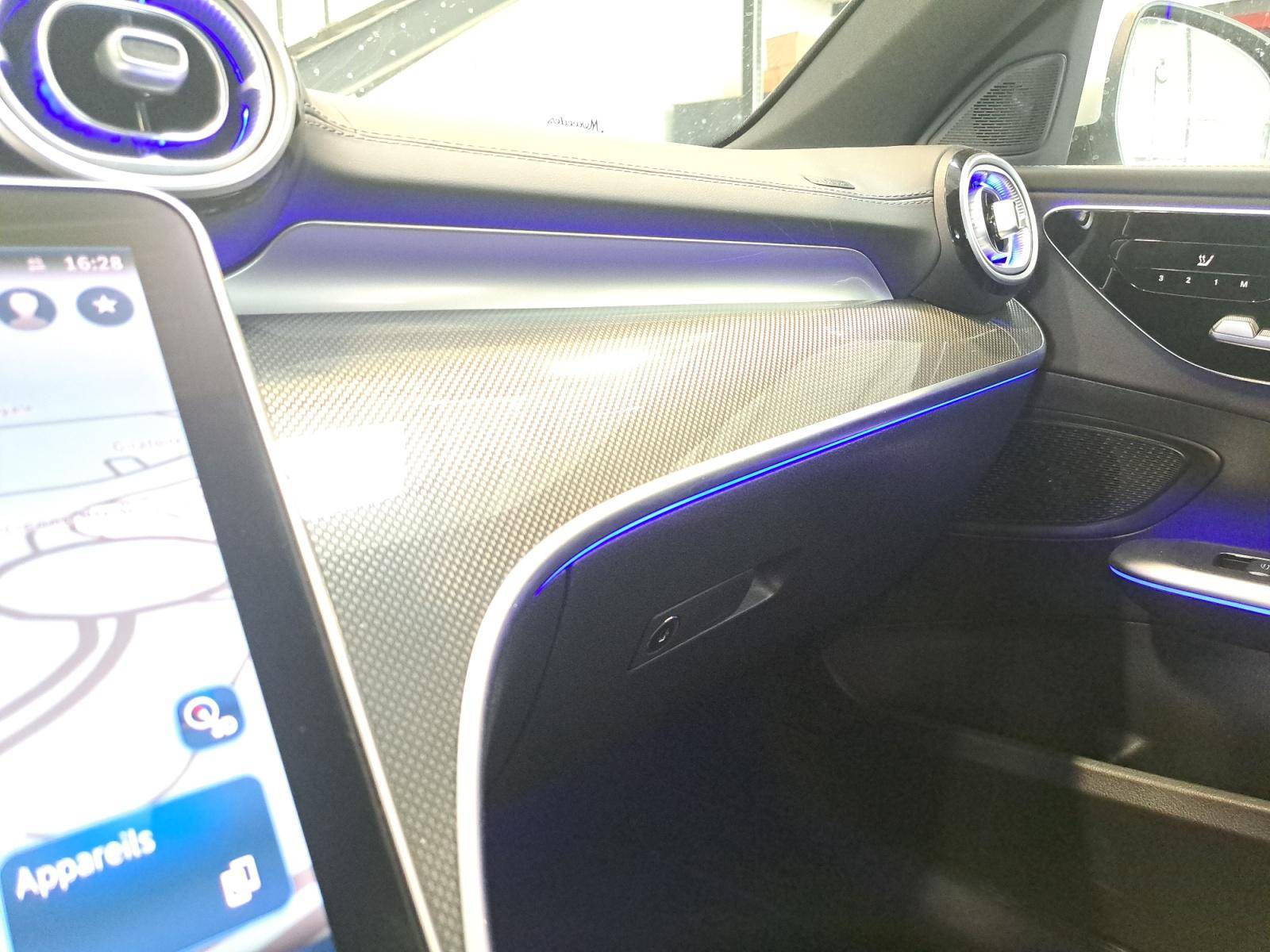 Image Mercedes-Benz CLASSE C BERLINE Classe C 300 e Hybrid EQ Berline AMG Line  Classe C 300 d e Hybrid EQ Berline AMG Line Classe C 300 e Hybrid EQ Berline AMG Line