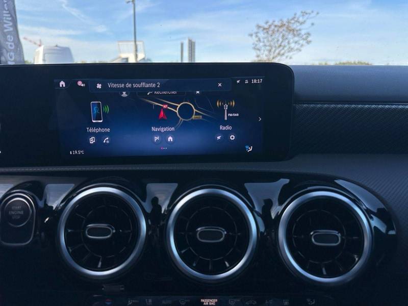 Image Mercedes-Benz CLASSE A 250 e Hybrid EQ Progressive Line  Classe A 250 e Hybrid EQ Progressive Line 250 e Hybrid EQ Progressive Line