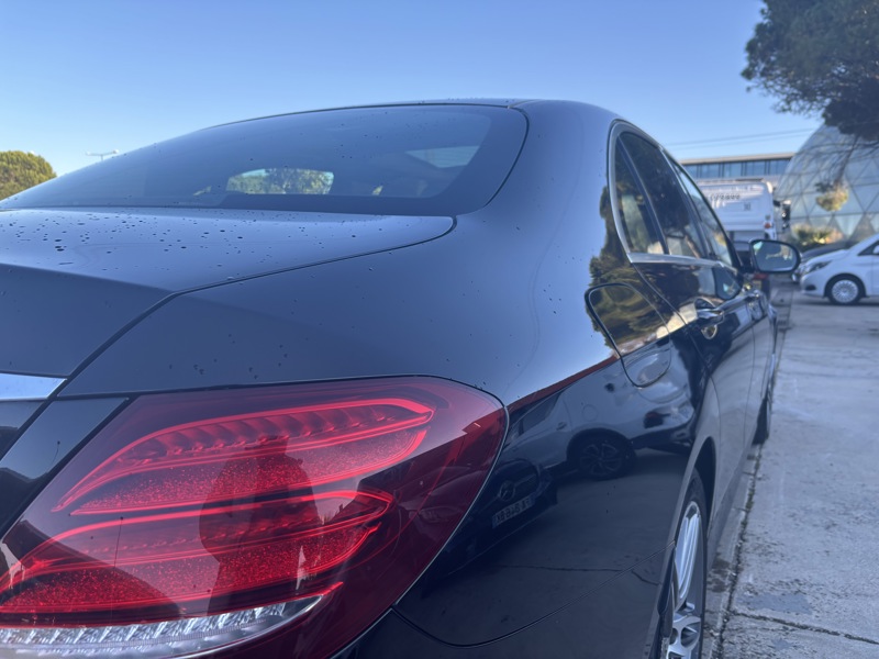 Image Mercedes-Benz CLASSE E BERLINE E 220 d Berline Sportline  Classe E 220 d 9G-Tronic Fascination E 220 d Berline Sportline