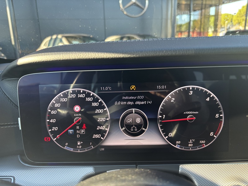 Image Mercedes-Benz CLASSE E BERLINE E 220 d Berline Sportline  Classe E 220 d 9G-Tronic Fascination E 220 d Berline Sportline
