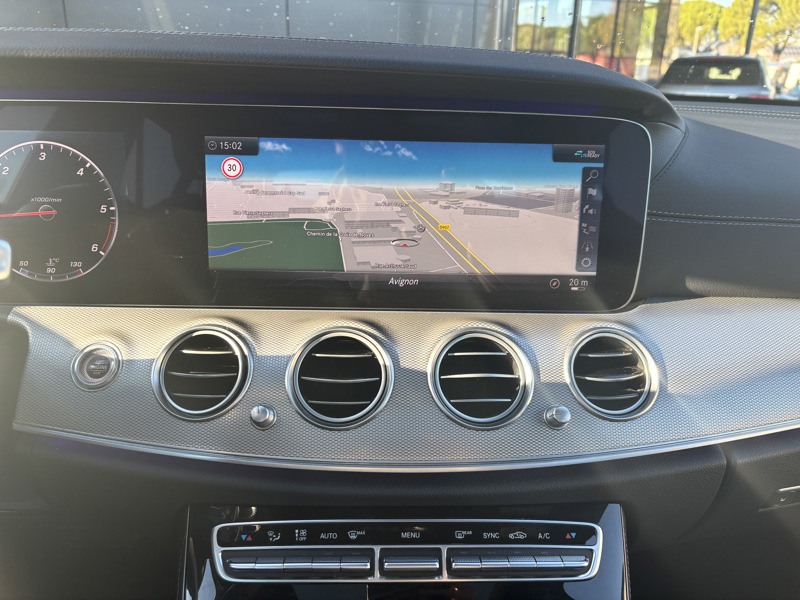 Image Mercedes-Benz CLASSE E BERLINE E 220 d Berline Sportline  Classe E 220 d 9G-Tronic Fascination E 220 d Berline Sportline
