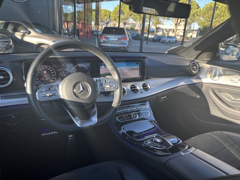 Image Mercedes-Benz CLASSE E BERLINE E 220 d Berline Sportline  Classe E 220 d 9G-Tronic Fascination E 220 d Berline Sportline