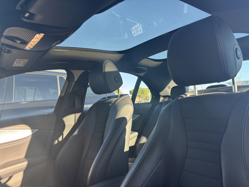 Image Mercedes-Benz CLASSE E BERLINE E 220 d Berline Sportline  Classe E 220 d 9G-Tronic Fascination E 220 d Berline Sportline