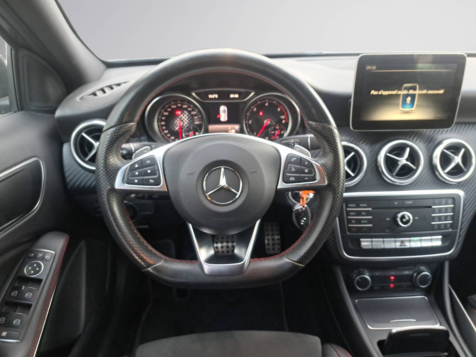 Image Mercedes-Benz CLASSE A A 200 d Intuition  Classe A 200 d 7G-DCT Fascination A 200 d Intuition