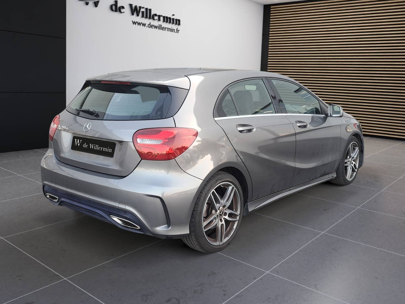 Image Mercedes-Benz CLASSE A A 200 d Intuition  Classe A 200 d 7G-DCT Fascination A 200 d Intuition