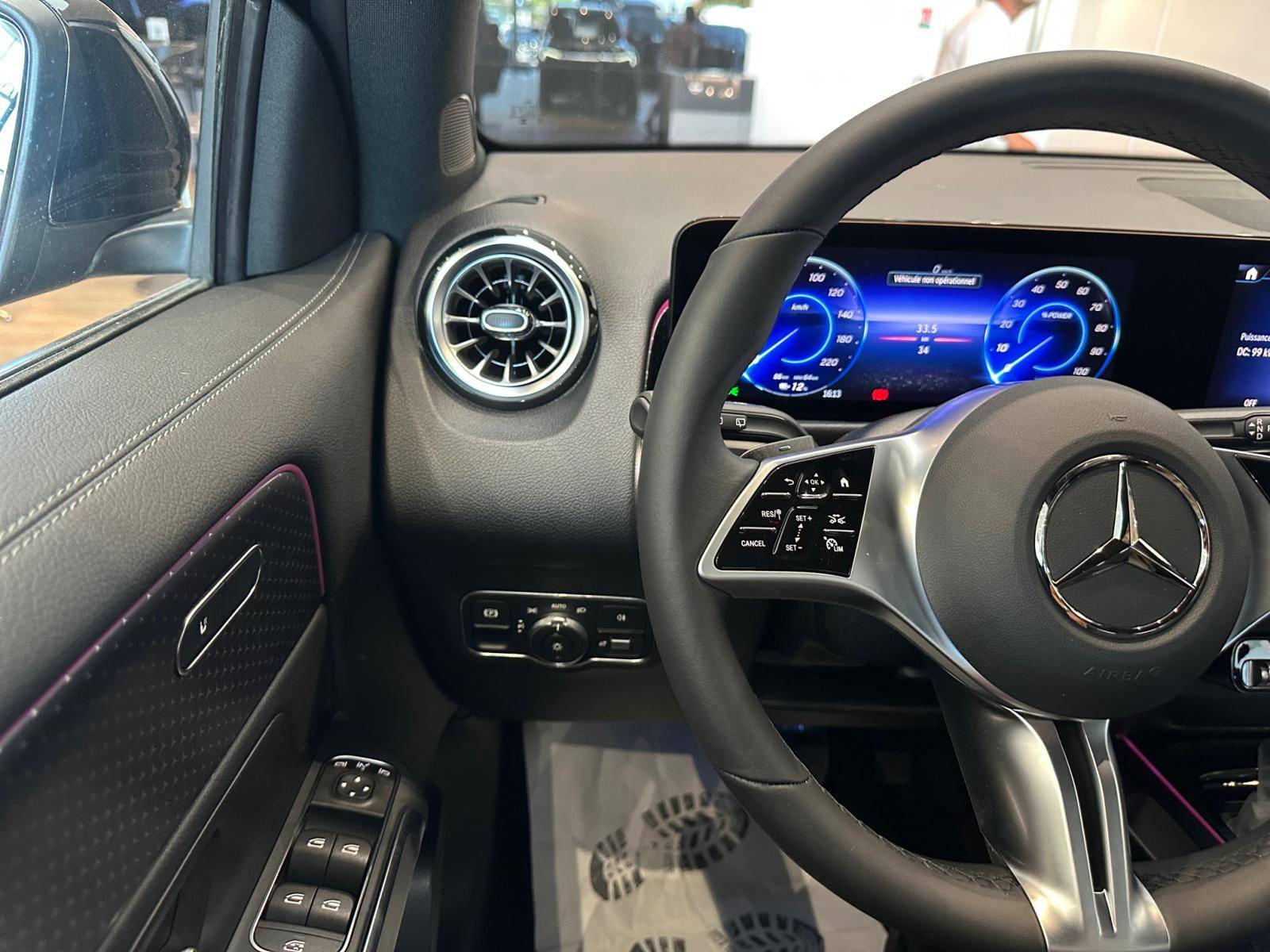 Image Mercedes-Benz EQB 250+ Edition  EQB 250+ Edition 250+ Edition