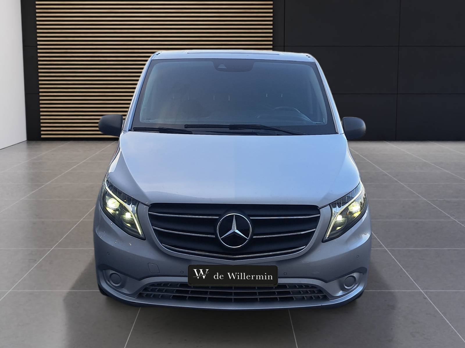 Image Mercedes-Benz VITO FOURGON 119 CDI Fourgon Long  VITO 119 CDI Fourgon LG SELECT 119 CDI Fourgon Long