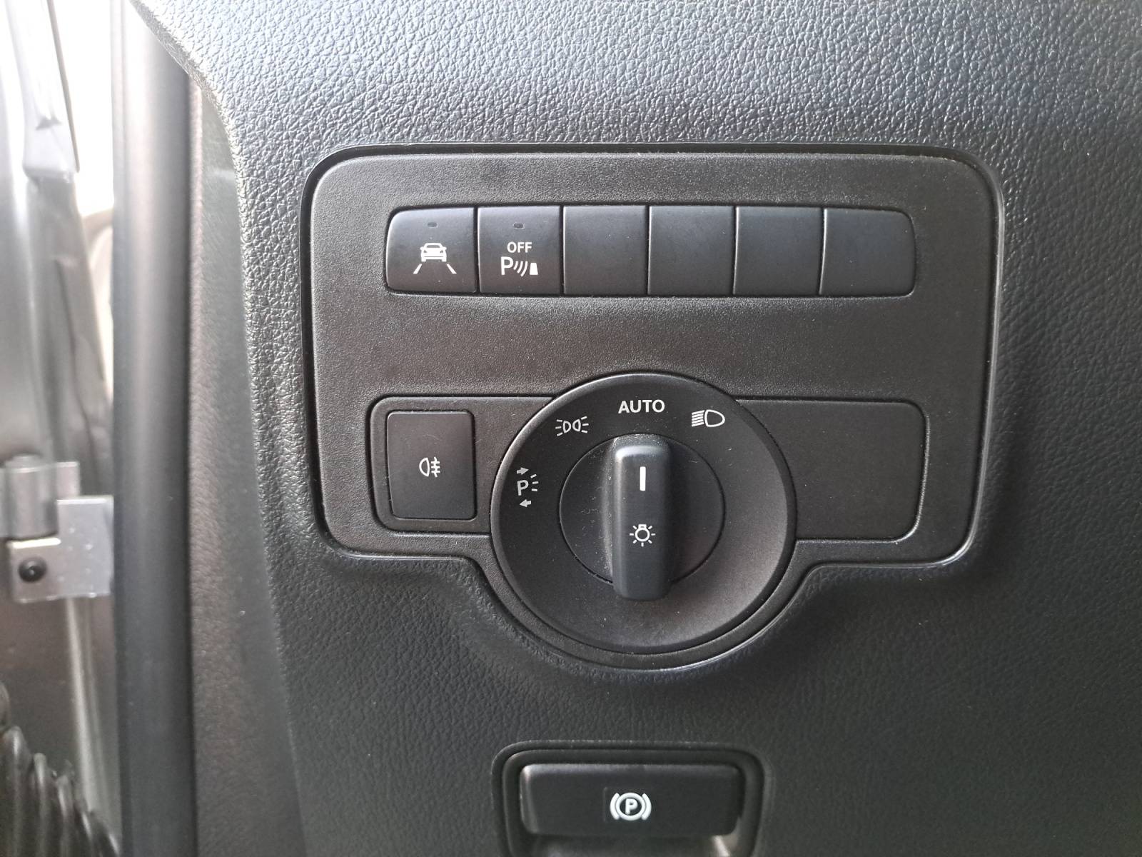 Image Mercedes-Benz VITO FOURGON 119 CDI Fourgon Long  VITO 119 CDI Fourgon LG SELECT 119 CDI Fourgon Long