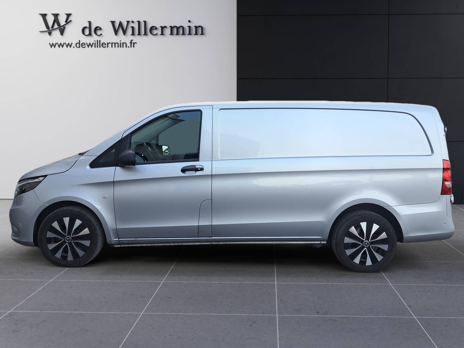 Image Mercedes-Benz VITO FOURGON 119 CDI Fourgon Long  VITO 119 CDI Fourgon LG SELECT 119 CDI Fourgon Long