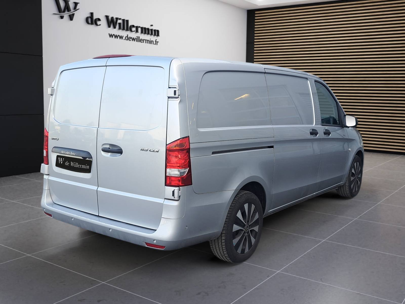 Image Mercedes-Benz VITO FOURGON 119 CDI Fourgon Long  VITO 119 CDI Fourgon LG SELECT 119 CDI Fourgon Long