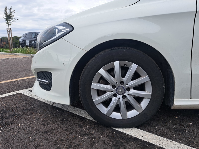 Photo Mercedes-Benz CLASSE B B 200 d Inspiration Pack Style 