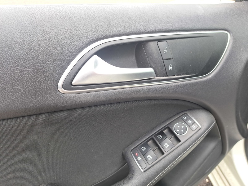 Image Mercedes-Benz CLASSE B B 200 d Inspiration Pack Style  B 200 d Inspiration