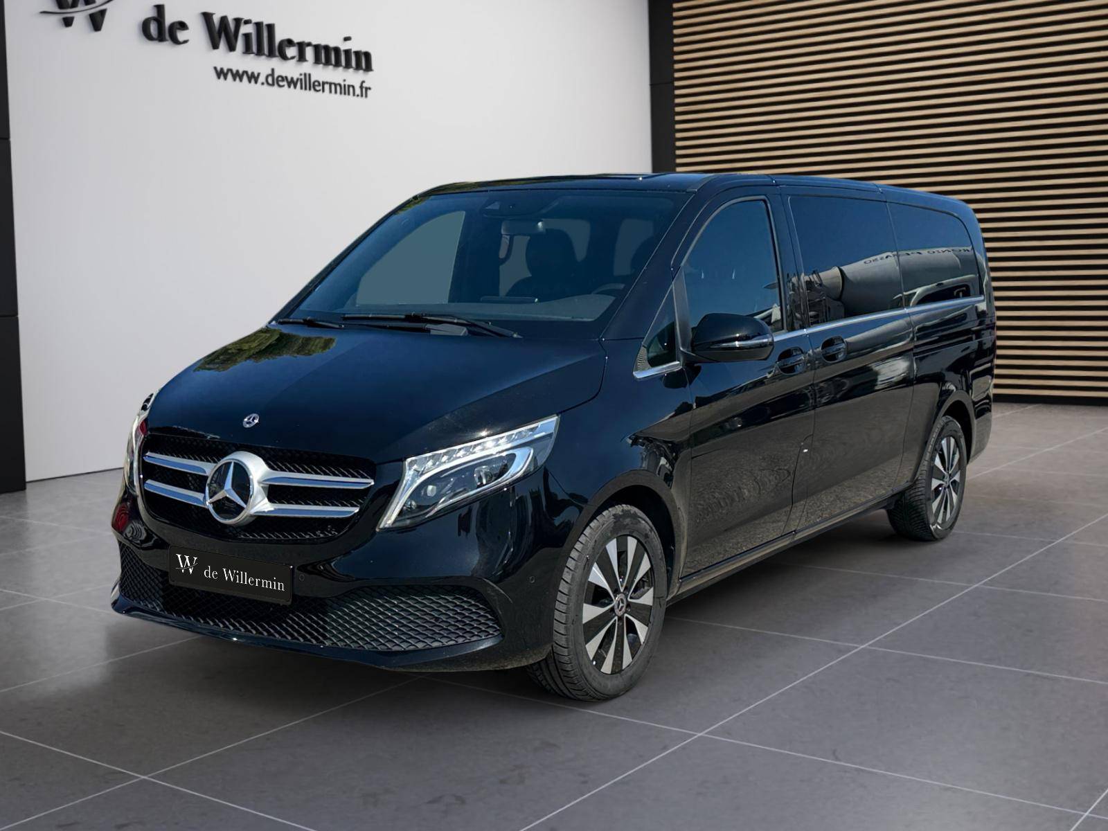 Photo MERCEDES CLASSE V Classe V Extra-Long 300 d 9G-TRONIC