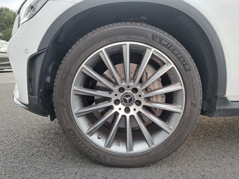 Image Mercedes-Benz GLC SUV    