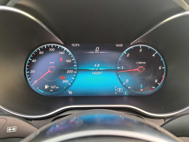 Image Mercedes-Benz GLC SUV    