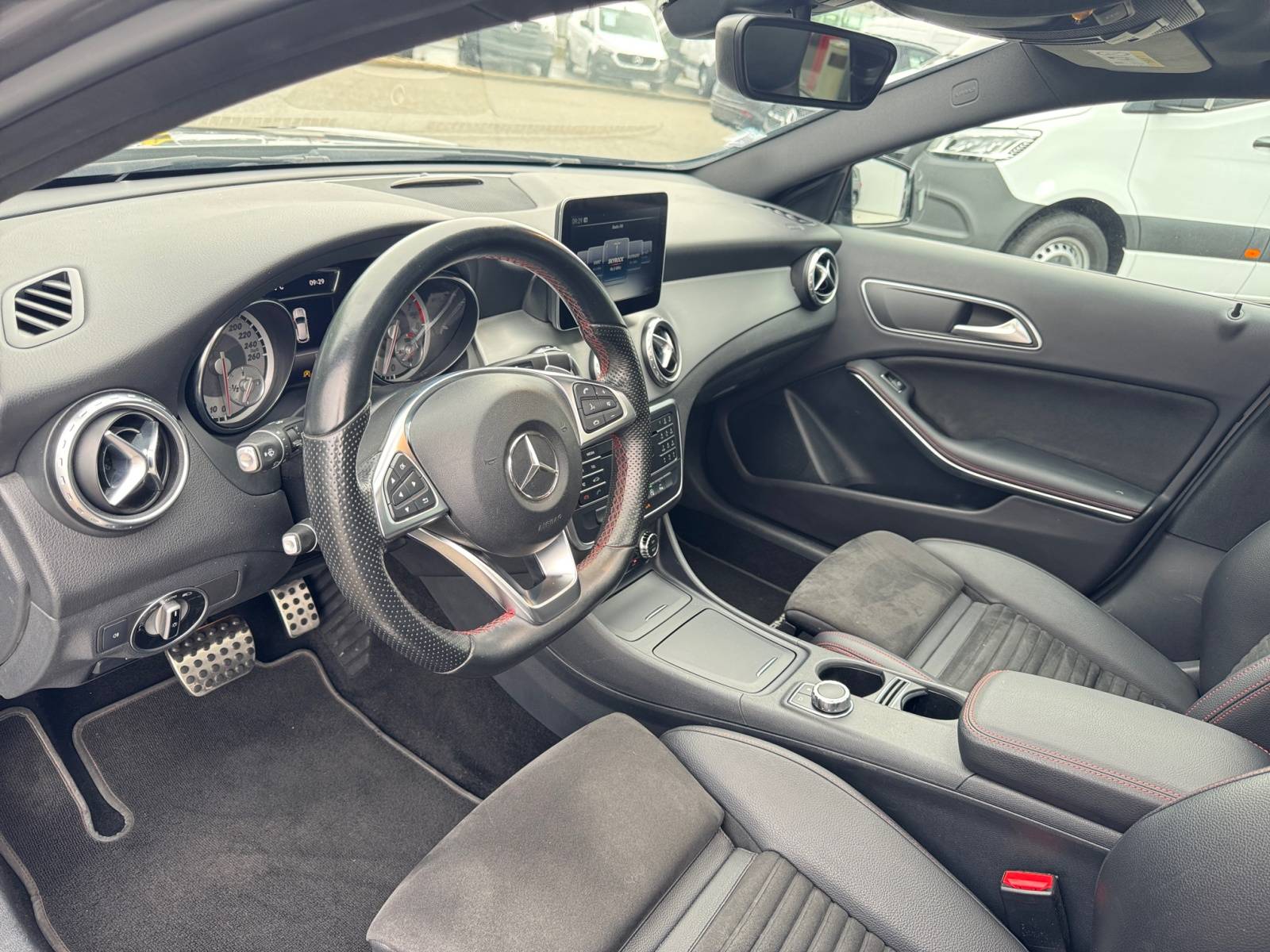 Photo MERCEDES CLASSE GLA Classe GLA 250