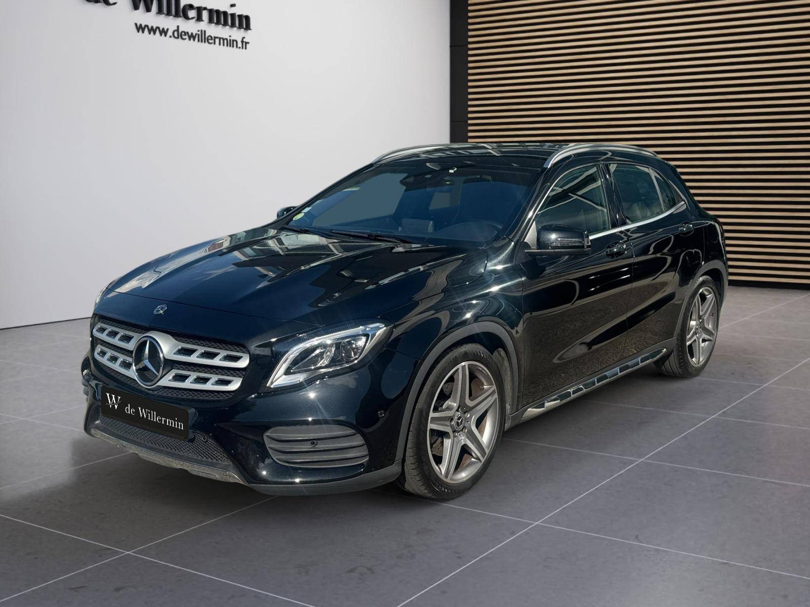Photo MERCEDES GLA GLA 220 d 7-G DCT 4-Matic