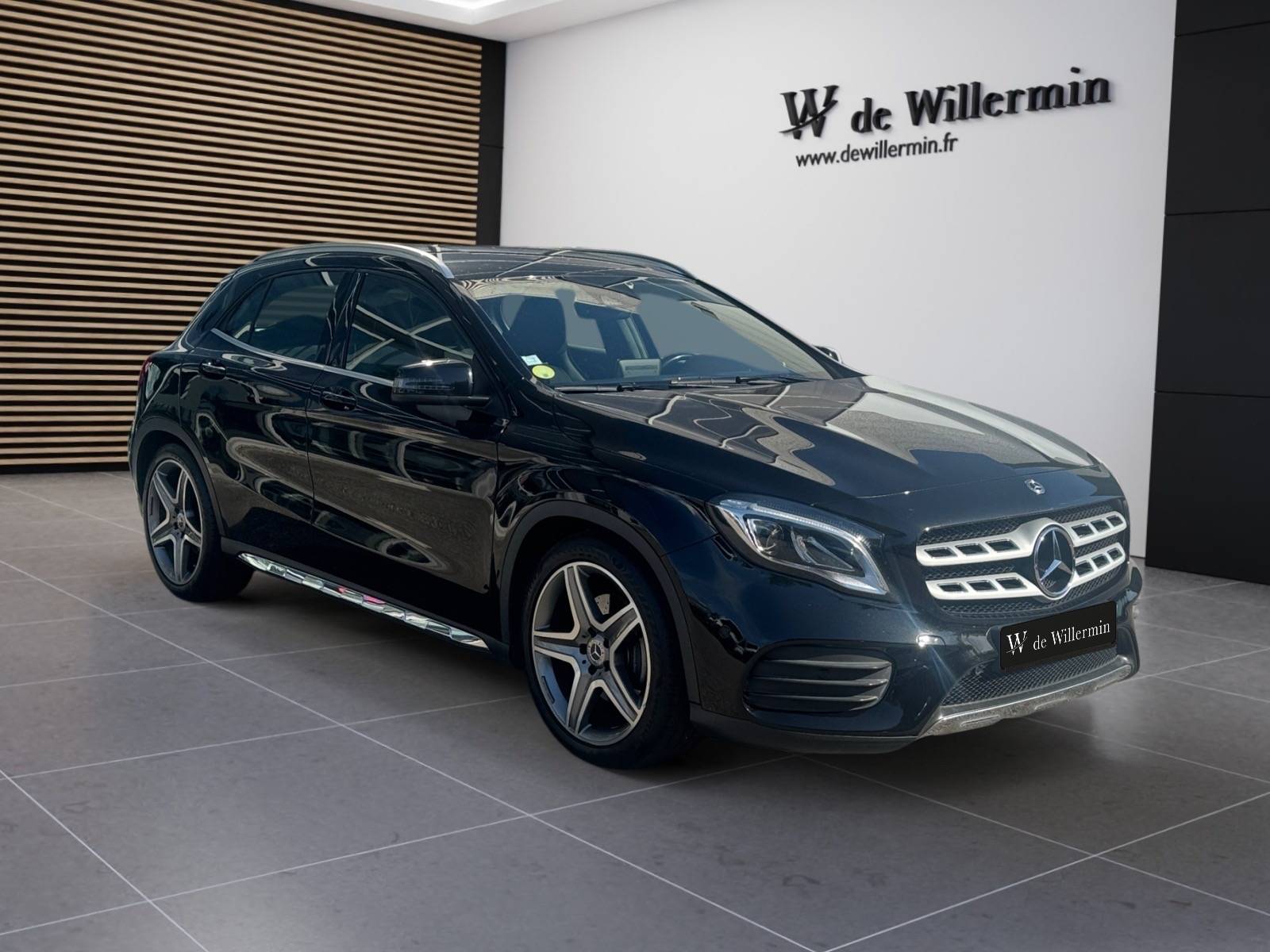 Photo MERCEDES GLA GLA 220 d 7-G DCT 4-Matic