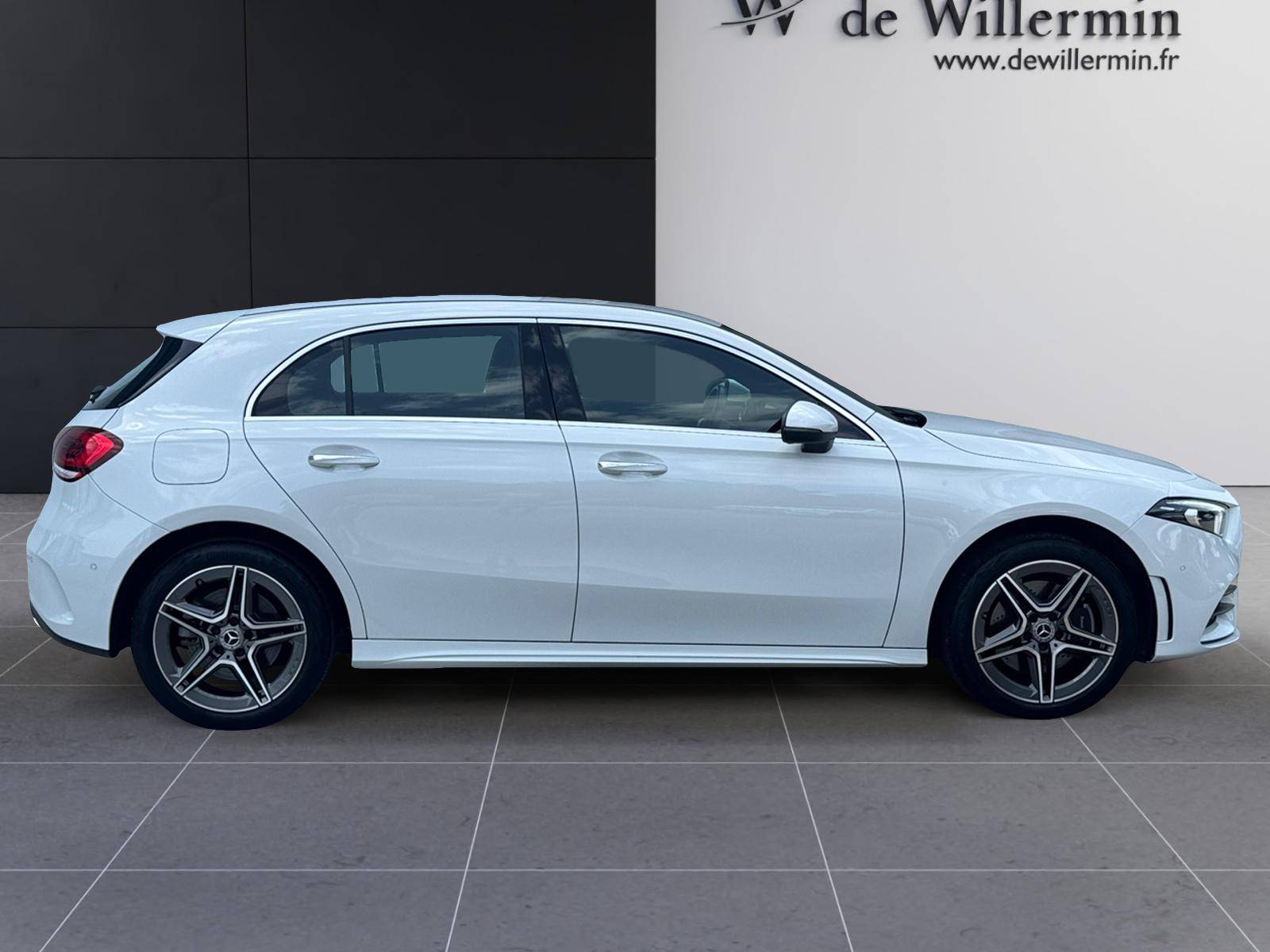 Image MERCEDES CLASSE A Classe A 250 e 8G-DCT AMG Line
