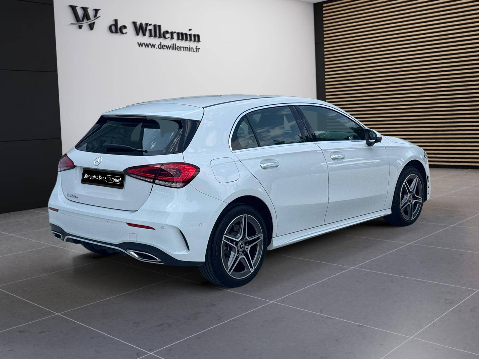 Image MERCEDES CLASSE A Classe A 250 e 8G-DCT AMG Line
