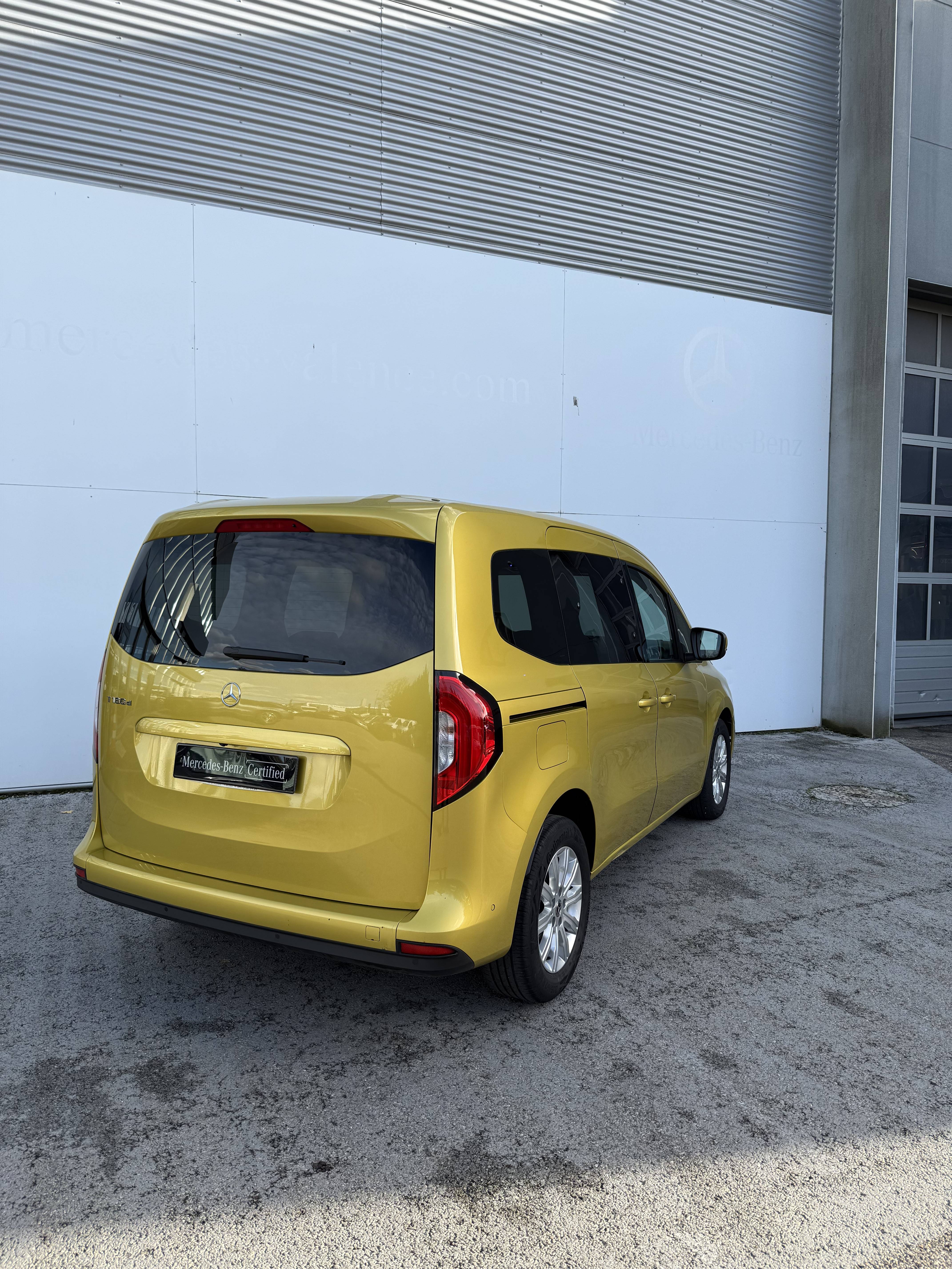 Image MERCEDES CLASSE T Classe T 180 d 7G-DCT