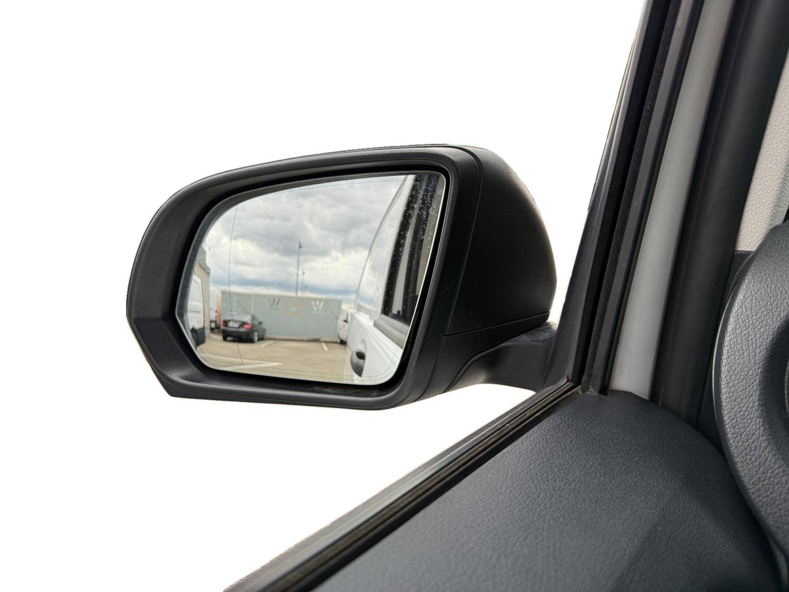 Image Mercedes-Benz VITO 119 CDI Fourgon Long  VITO FOURGON 119 CDI LONG BVA RWD SELECT 119 CDI Fourgon Long