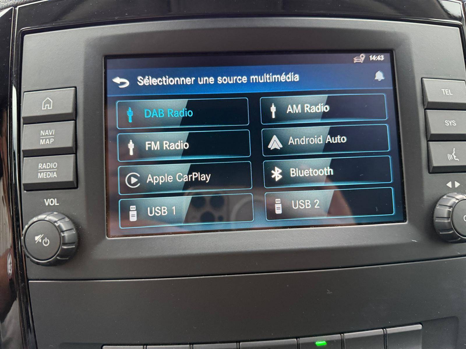 Image Mercedes-Benz VITO 119 CDI Fourgon Long  VITO FOURGON 119 CDI LONG BVA RWD SELECT 119 CDI Fourgon Long