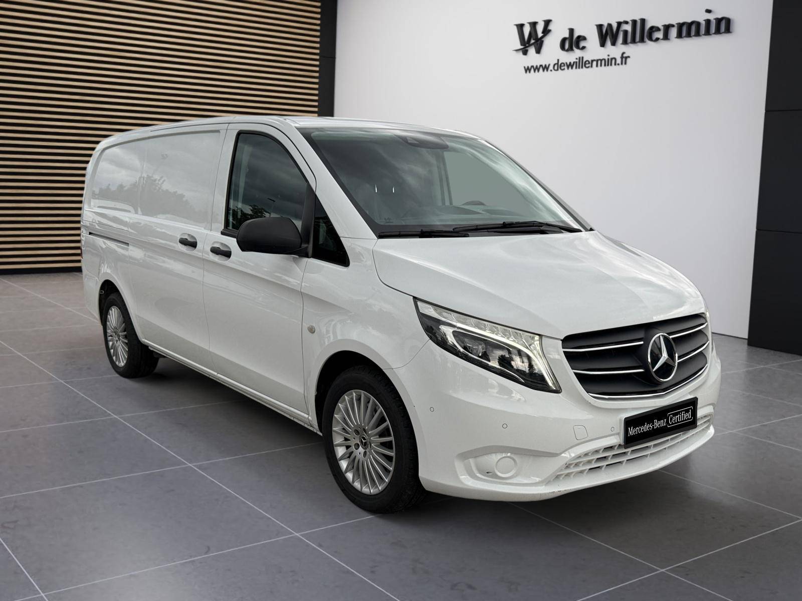 Image Mercedes-Benz VITO 119 CDI Fourgon Long  VITO FOURGON 119 CDI LONG BVA RWD SELECT 119 CDI Fourgon Long