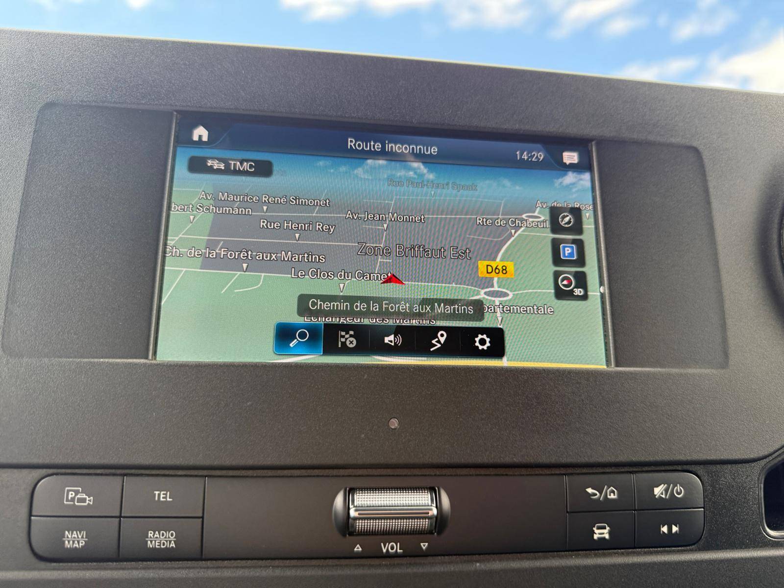 Image Mercedes-Benz SPRINTER 319 CDI Fourgon Toit sureleve Standard  SPRINTER FGN 319 CDI 37 3.5T PROPULSION 319 CDI Fourgon Toit sureleve Standard