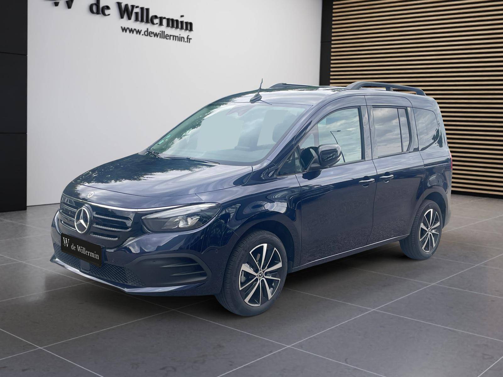 Photo MERCEDES EQT EQT 200