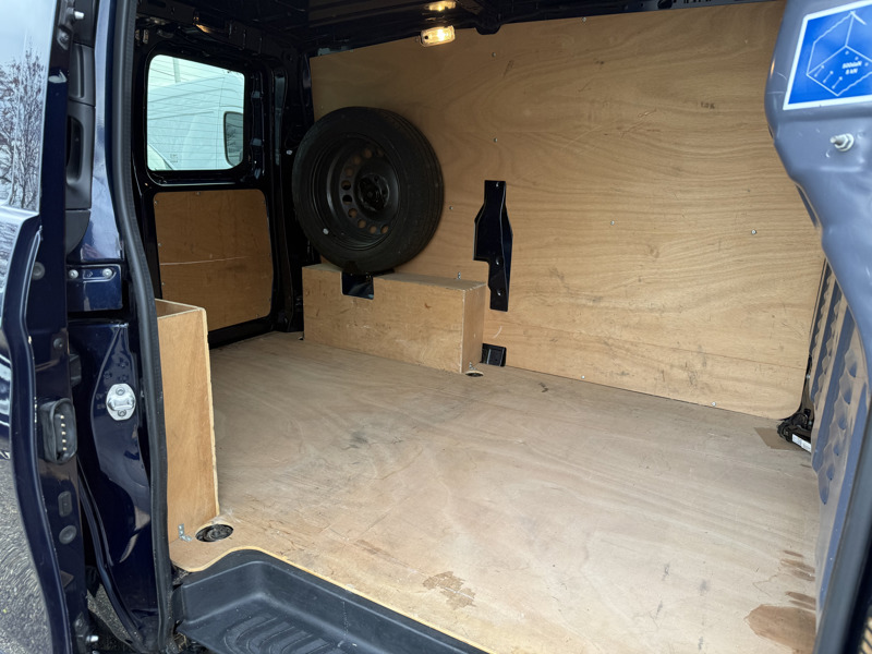 Image Mercedes-Benz VITO 114 CDI Fourgon Compact   114 CDI Fourgon Compact