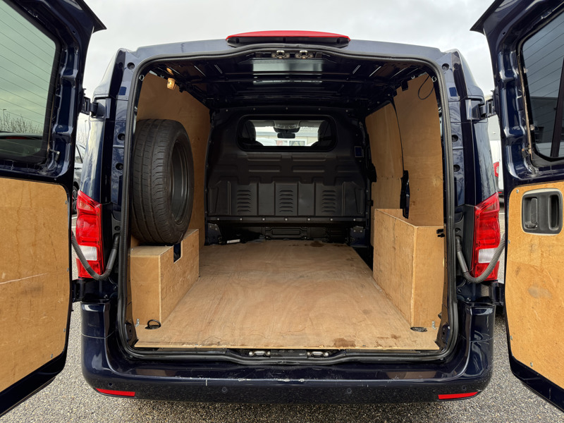 Image Mercedes-Benz VITO 114 CDI Fourgon Compact   114 CDI Fourgon Compact