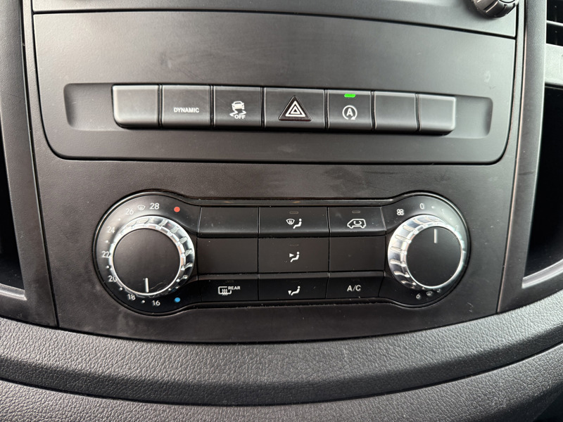 Image Mercedes-Benz VITO 114 CDI Fourgon Compact   114 CDI Fourgon Compact