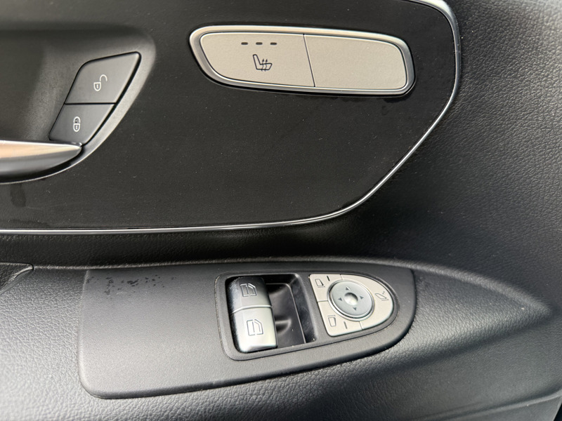 Image Mercedes-Benz VITO 114 CDI Fourgon Compact   114 CDI Fourgon Compact