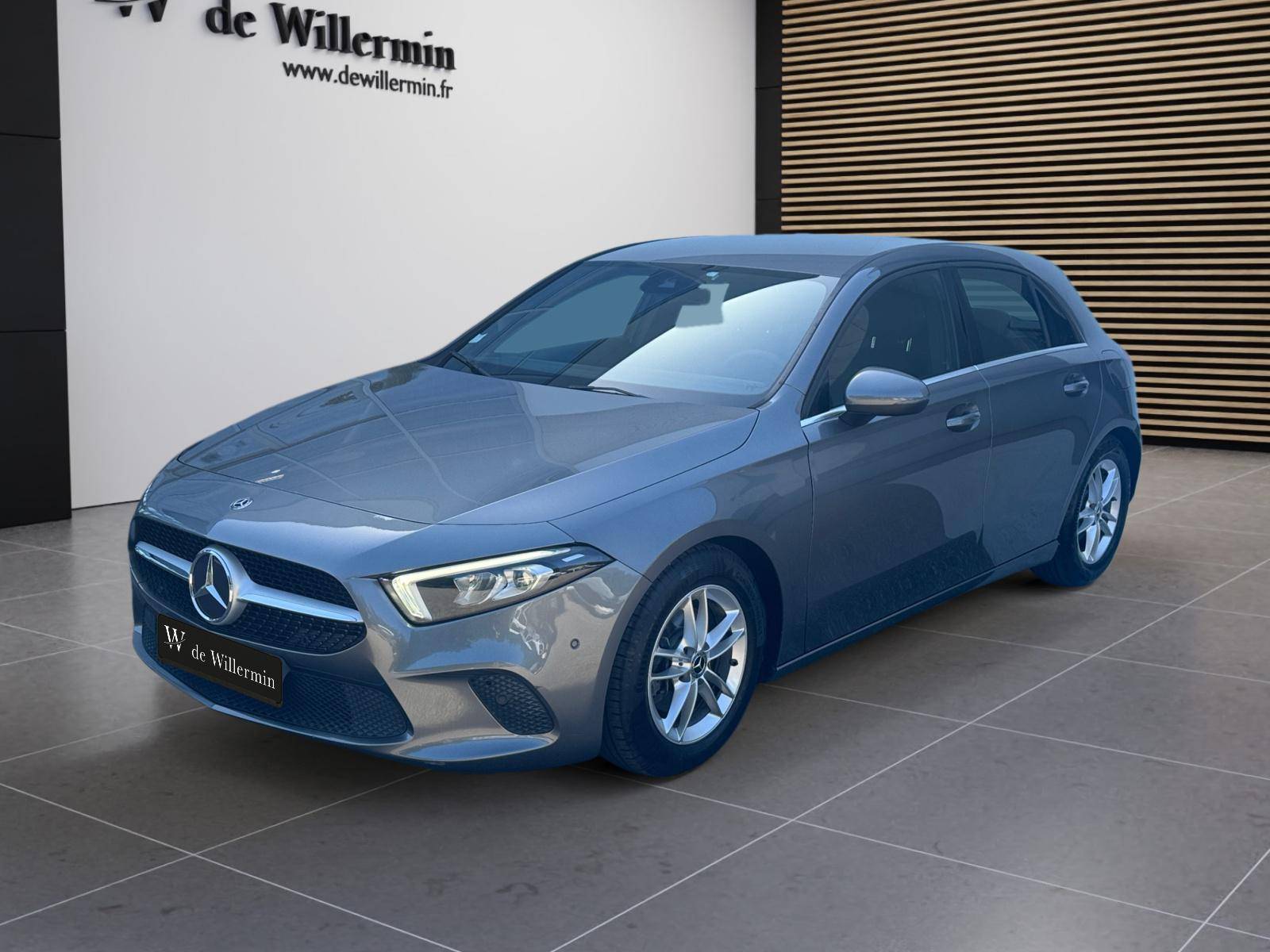 Photo MERCEDES CLASSE A Classe A 180 d 7G-DCT