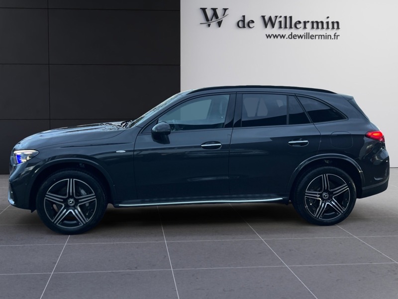 Image Mercedes-Benz GLC SUV GLC 300 de Hybrid EQ 4MATIC AMG Line +  GLC 300 de Hybrid EQ 4MATIC AMG Line + GLC 300 de Hybrid EQ 4MATIC AMG Line +