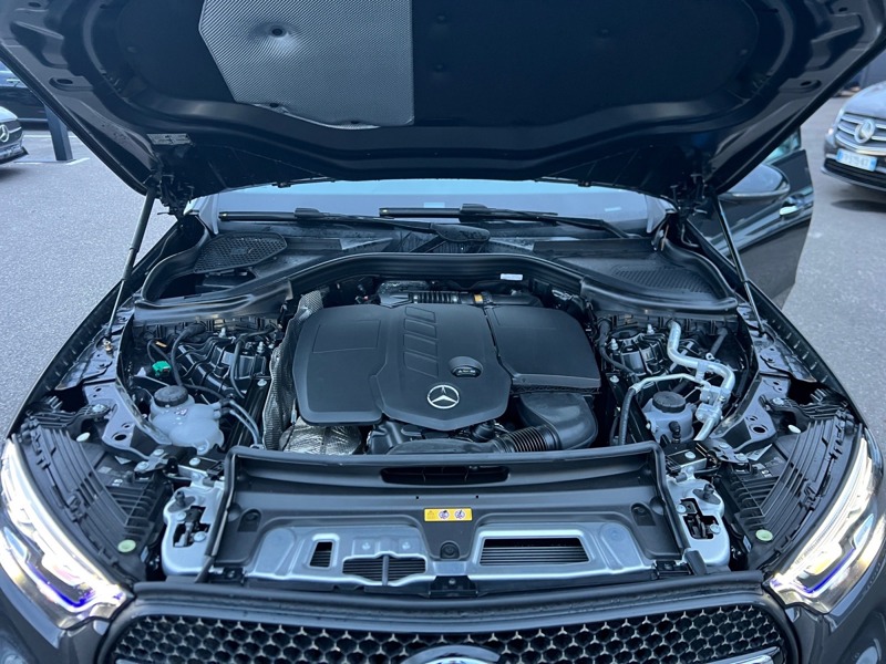 Image Mercedes-Benz GLC SUV GLC 300 de Hybrid EQ 4MATIC AMG Line +  GLC 300 de Hybrid EQ 4MATIC AMG Line + GLC 300 de Hybrid EQ 4MATIC AMG Line +