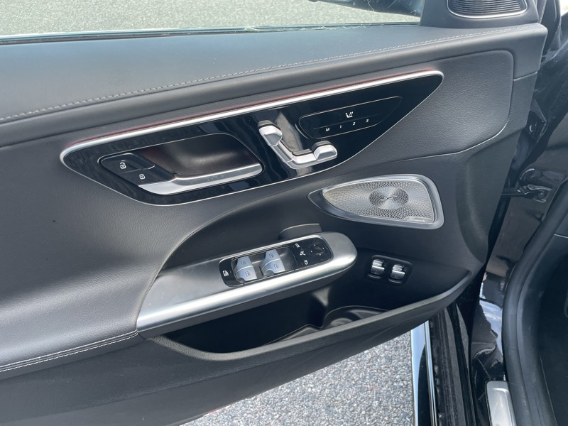 Image Mercedes-Benz CLASSE C BERLINE Classe C 300 e Hybrid EQ Berline AMG Line  Classe C 300 e Hybrid EQ Berline AMG Line Classe C 300 e Hybrid EQ Berline AMG Line