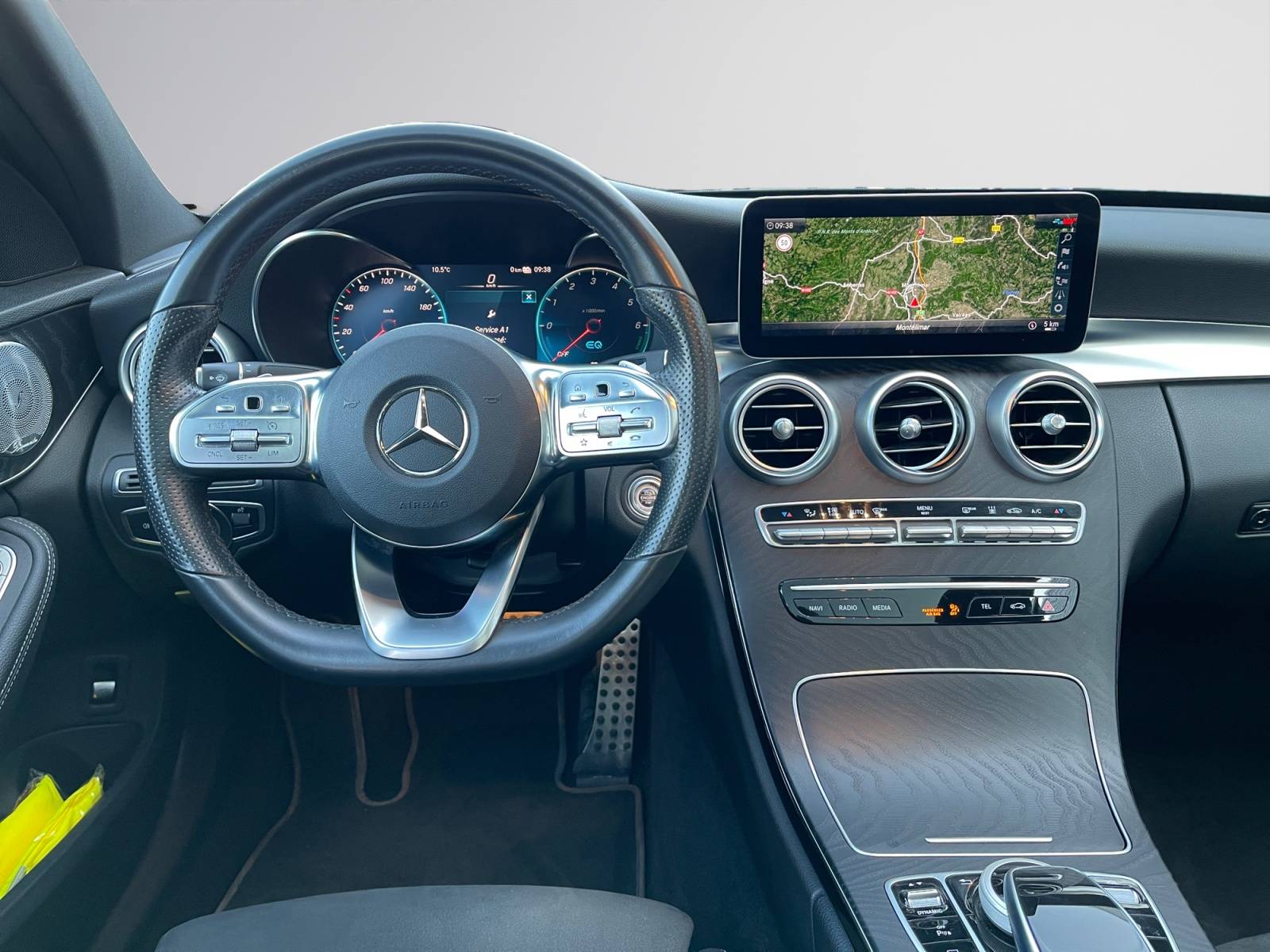 Image Mercedes-Benz CLASSE C BERLINE Classe C 300 de Berline AMG Line  C300 DE 9G-TRONIC AMG LINE Classe C 300 de Berline AMG Line