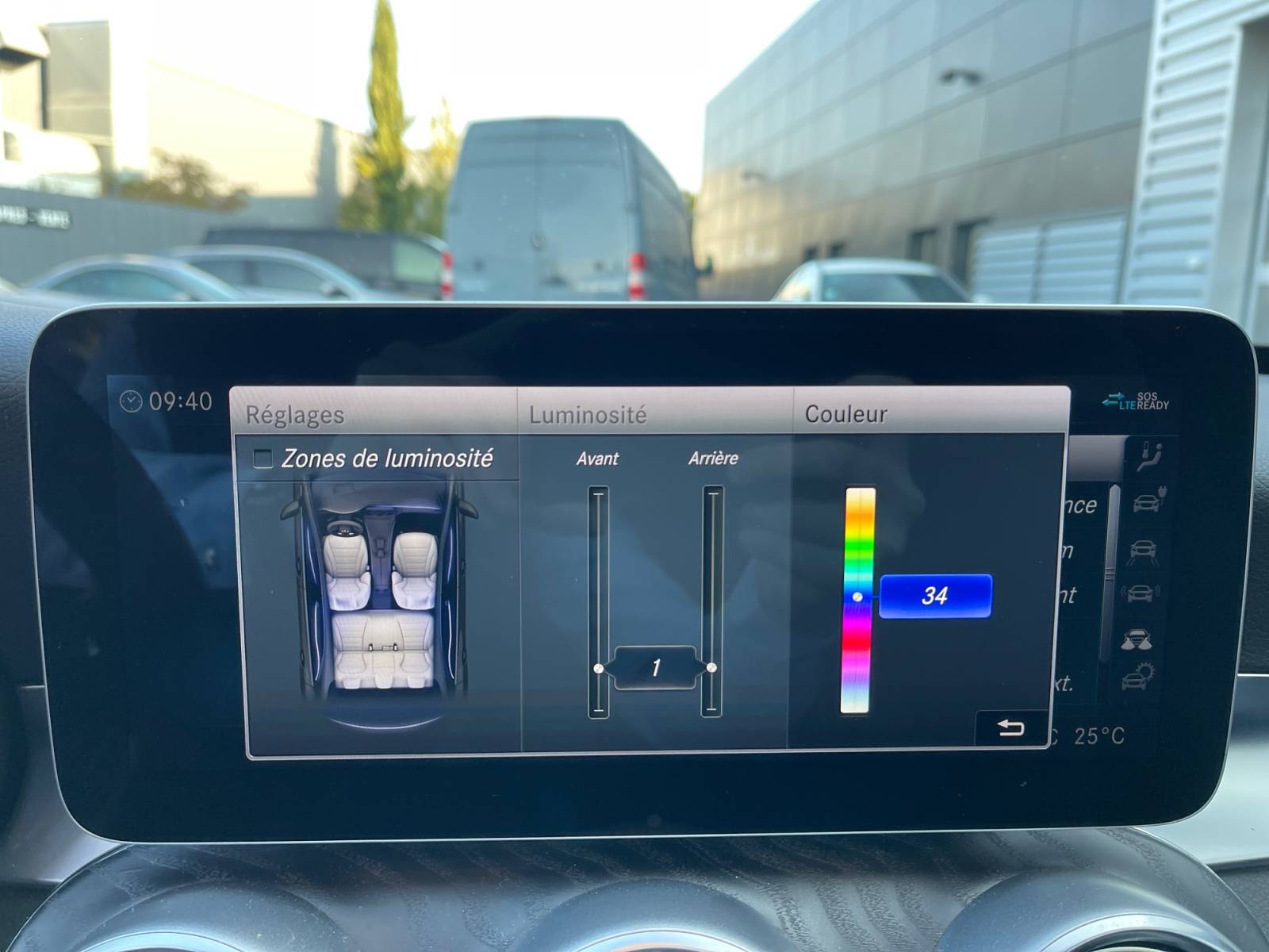 Image Mercedes-Benz CLASSE C BERLINE Classe C 300 de Berline AMG Line  C300 DE 9G-TRONIC AMG LINE Classe C 300 de Berline AMG Line