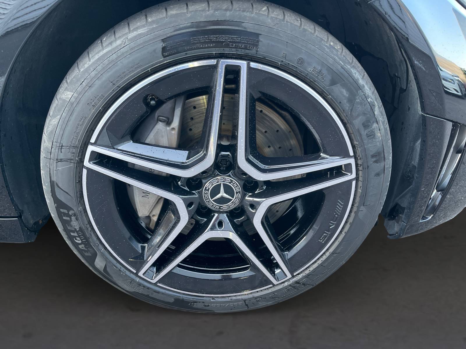 Image Mercedes-Benz CLASSE C BERLINE Classe C 300 de Berline AMG Line  C300 DE 9G-TRONIC AMG LINE Classe C 300 de Berline AMG Line