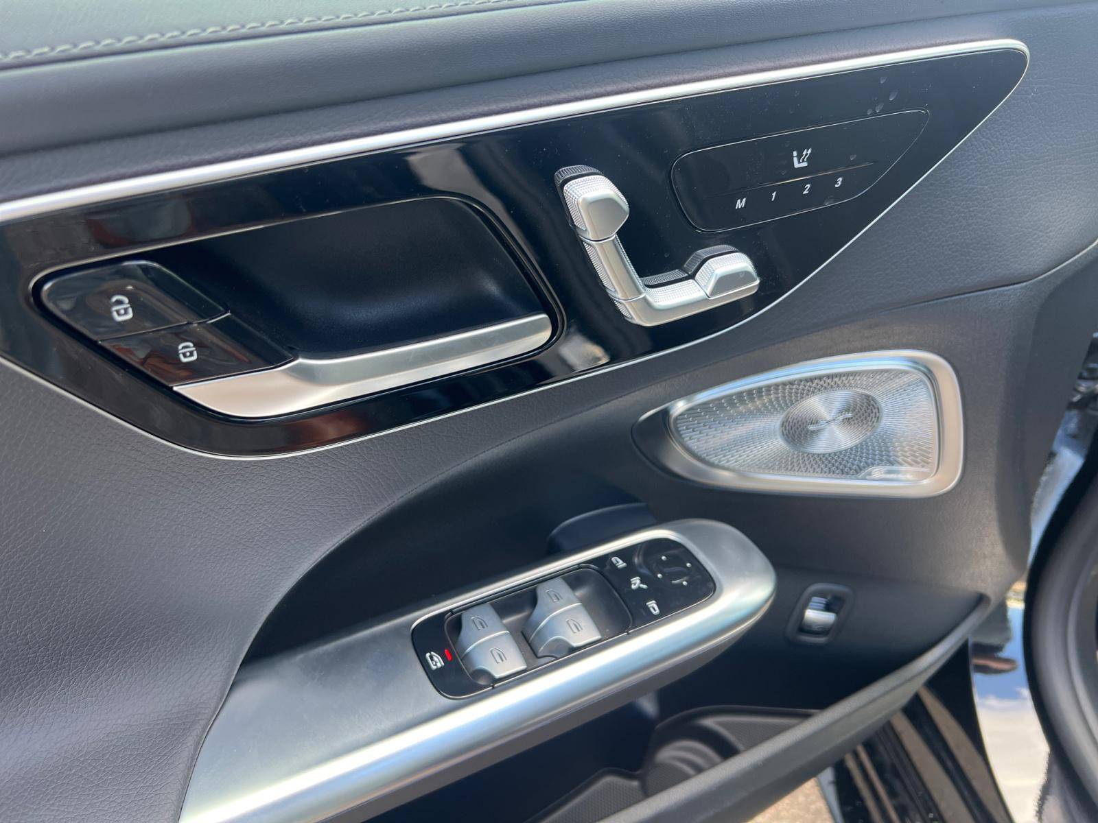 Image Mercedes-Benz CLASSE C BERLINE Classe C 300 de Hybrid EQ Berline AMG Line  Classe C 300 d e Hybrid EQ Berline AMG Line Classe C 300 de Hybrid EQ Berline AMG Line