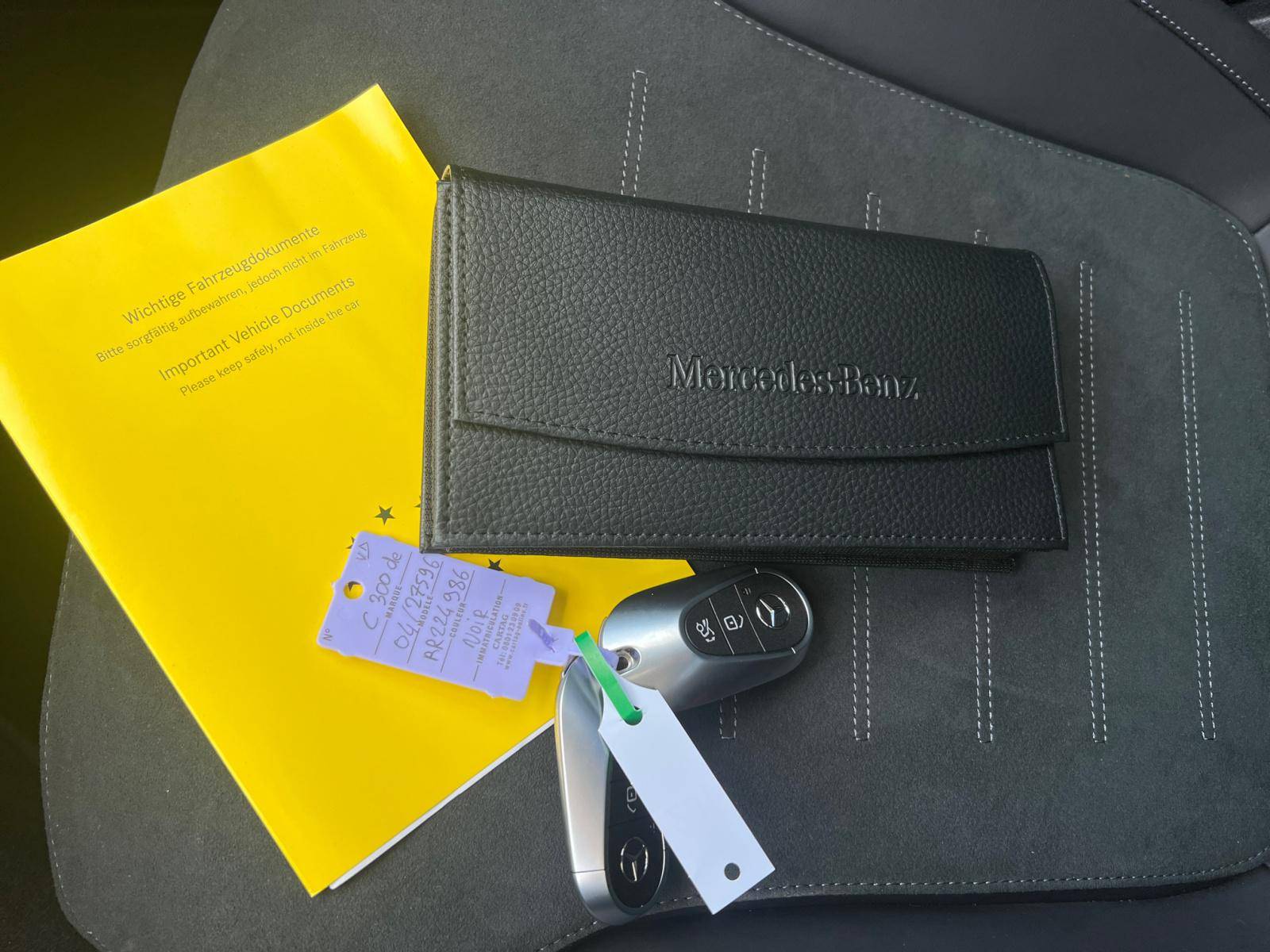 Image Mercedes-Benz CLASSE C BERLINE Classe C 300 de Hybrid EQ Berline AMG Line  Classe C 300 d e Hybrid EQ Berline AMG Line Classe C 300 de Hybrid EQ Berline AMG Line